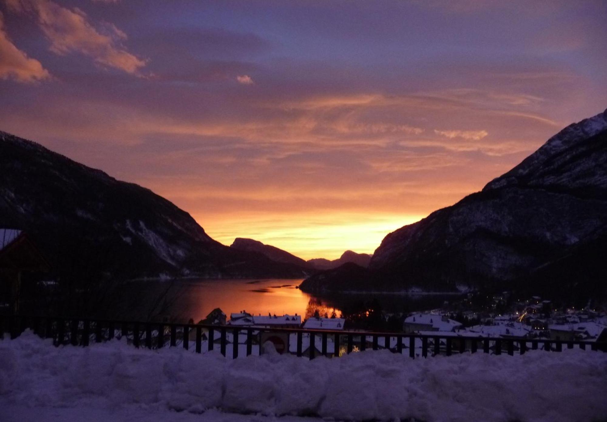 Hotel Lory - Molveno - Dolomiti ภายนอก รูปภาพ