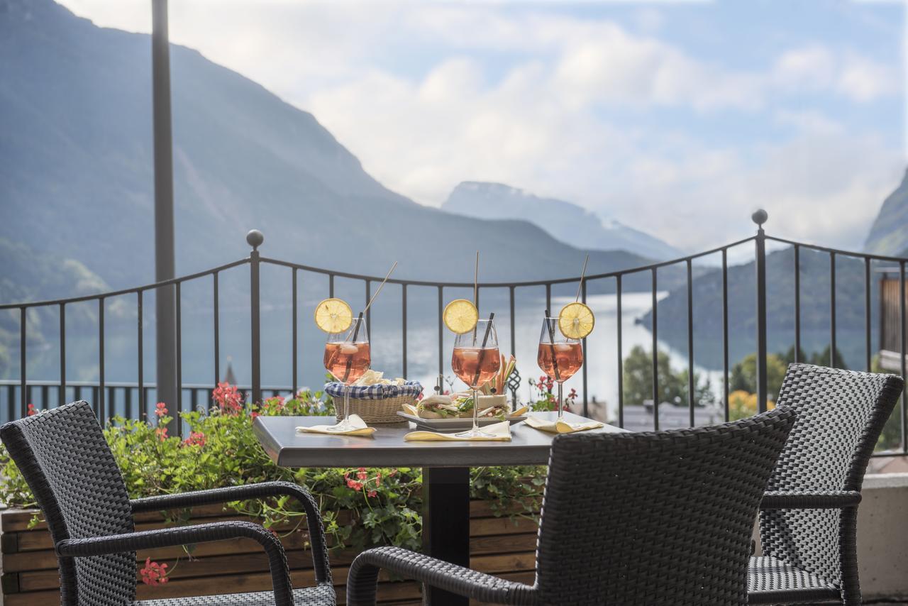 Hotel Lory - Molveno - Dolomiti ภายนอก รูปภาพ